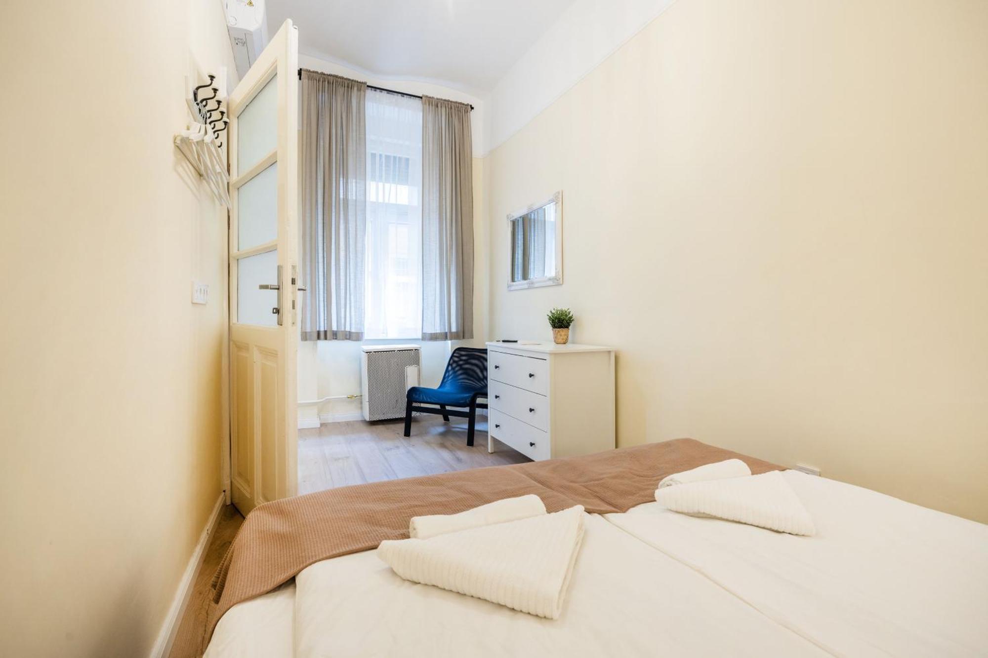 Perfectly Compact - Two Bedrooms With Ac & Parking Appartamento *
